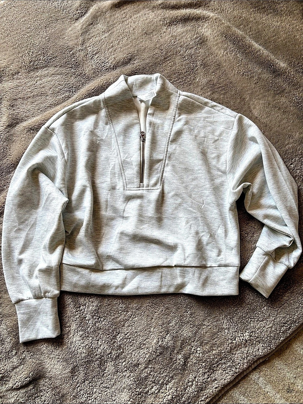 Yogalicious Scuba Supercharge Half Zip Pullover Gray Medium